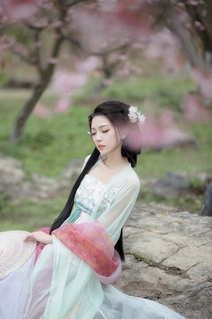 av狼友永久免费网址观看男同